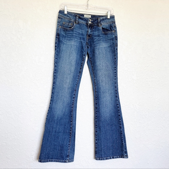Aeropostale Women's Junior's Flare Jeans - Picture 1 of 8